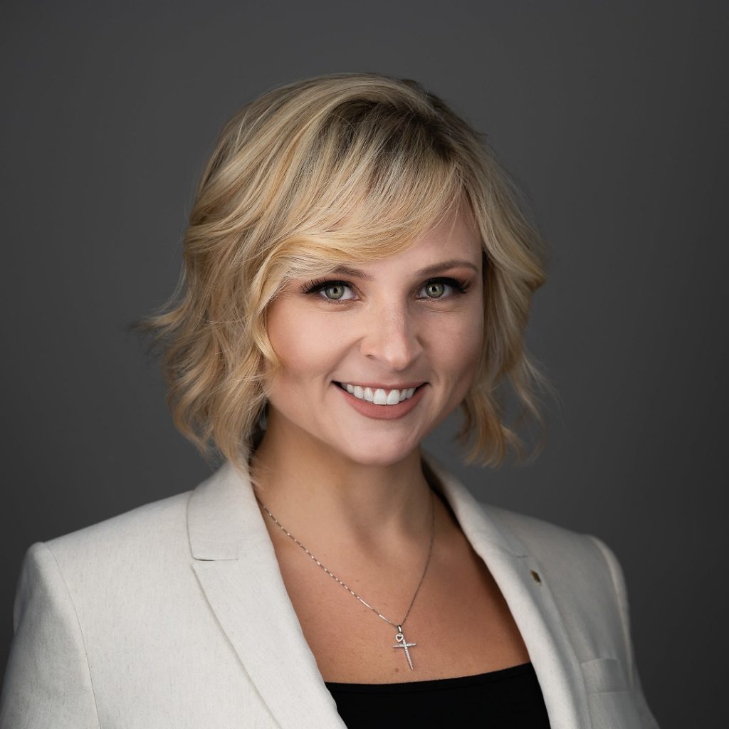 ASHLEY MUÑOZ - REPORTER