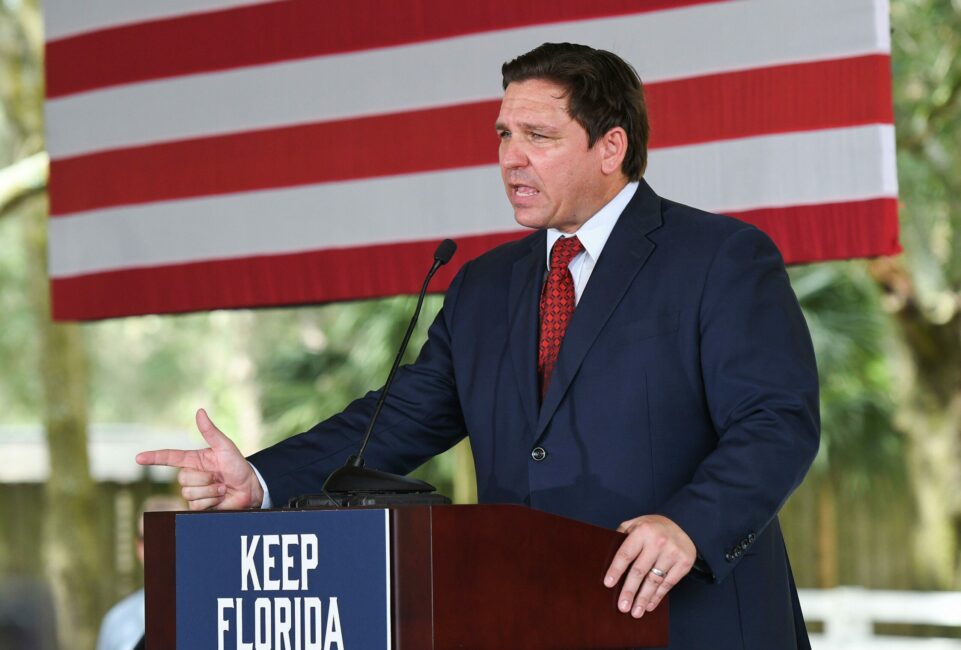 Super PAC Memo Urges DeSantis To Defend Trump, Attack Ramaswamy